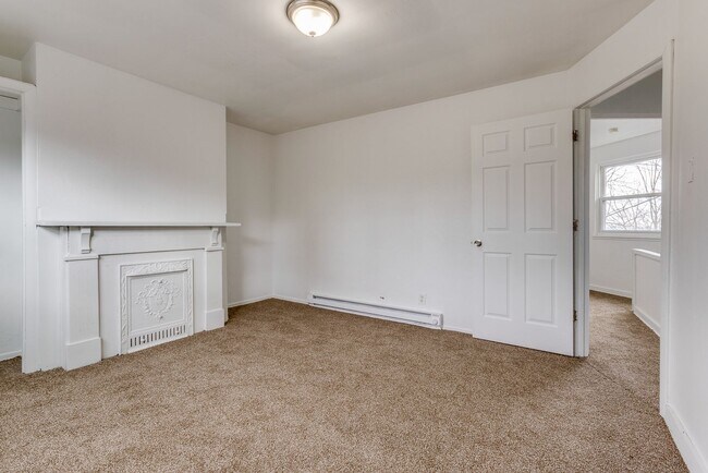 Foto del edificio - Available NOW - 3 Bedroom Home w/ Back Patio!