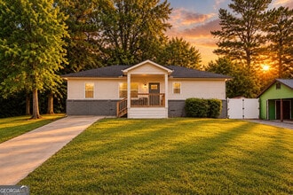 Building Photo - 1639 Bridgeport Dr NW