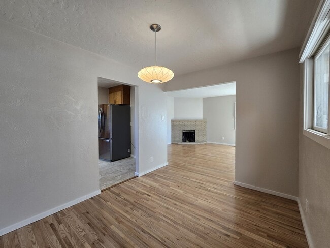 Building Photo - 1018 Camino Carlos Rey
