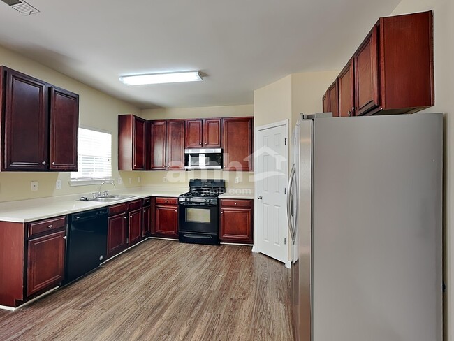 Foto del edificio - 3511 Umatilla Ln SW