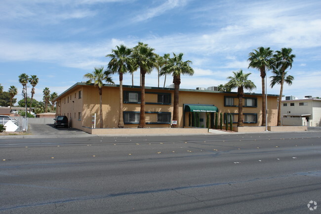 Building Photo - PARADISE PALMS Apartments