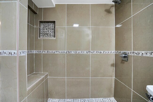 Foto del edificio - 126 75th St