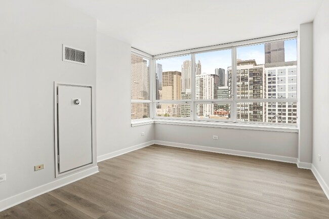 Foto del edificio - 720 W Adams St