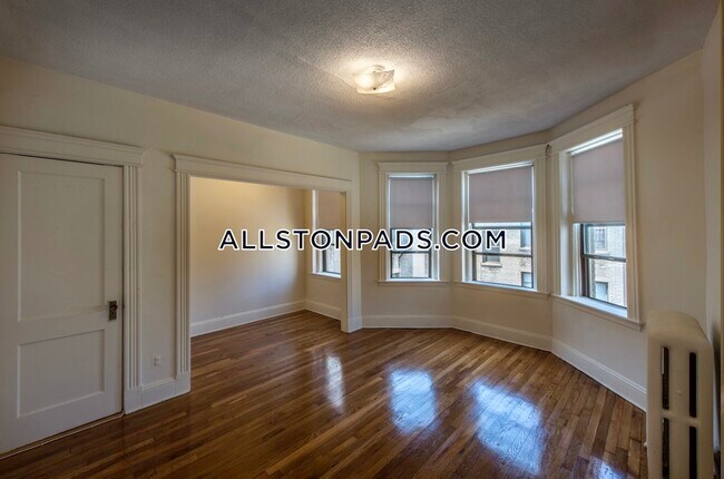 Building Photo - 1160 Commonwealth Ave