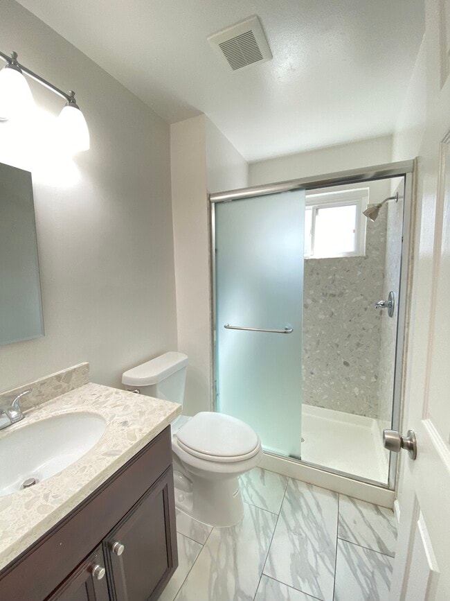 Building Photo - 3314 Inspiration Ct