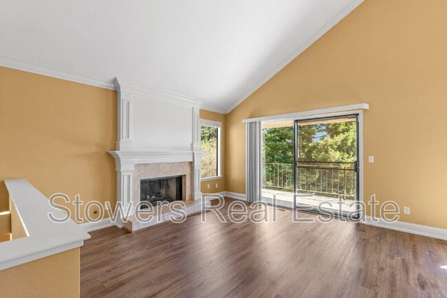 Building Photo - 1825 N Forest Hill Pl