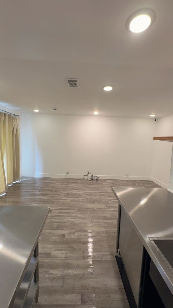 Foto del edificio - 29621 Red Oak Ct