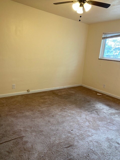 Foto del edificio - 219 N 48th St