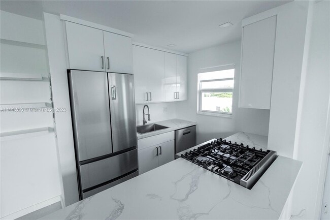 Foto del edificio - 301 Jefferson Ave