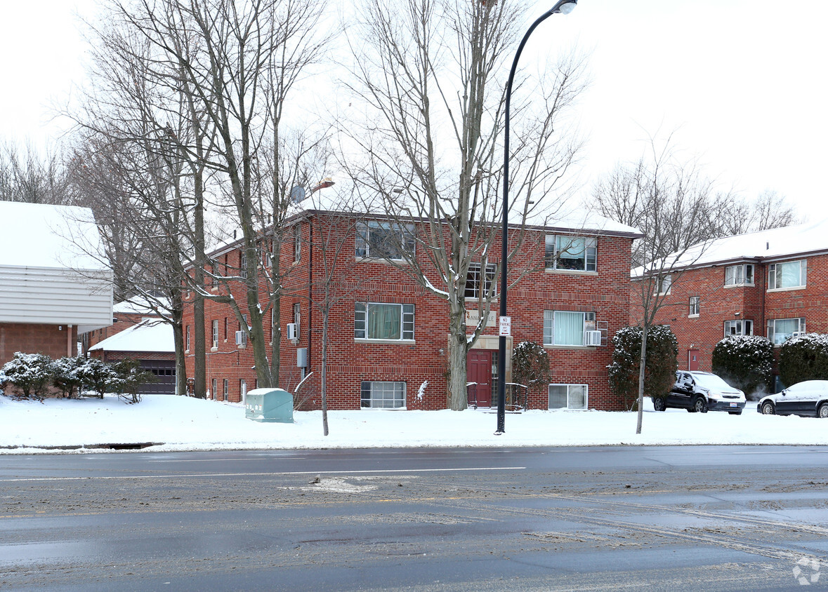 The Annabelle Apartments - West Market Apartments