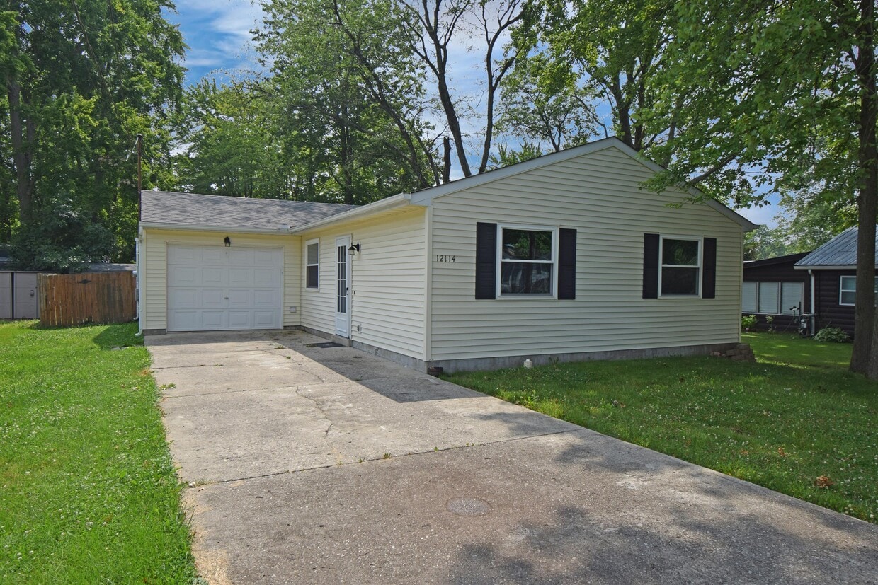 Photo - 12114 6th Ave (Cincinnati, OH)