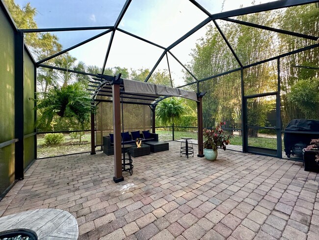 Foto del edificio - 9687 Springlake Cir