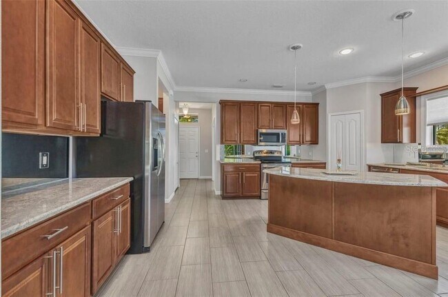 Foto del edificio - 2640 Suncoast Lakes Blvd