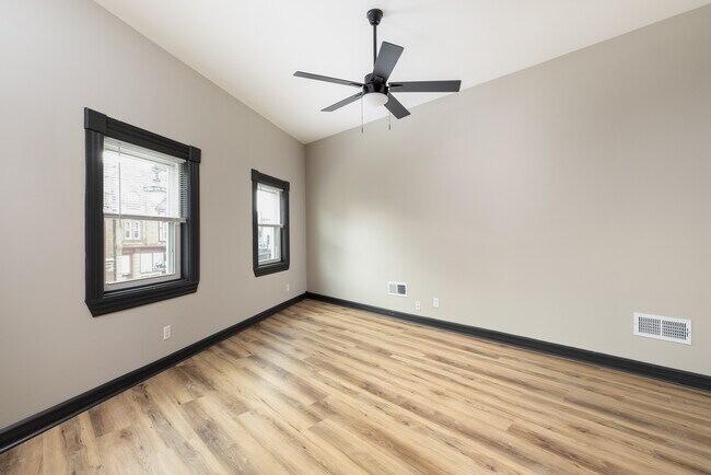 Foto del edificio - 2226 S Kinnickinnic Ave