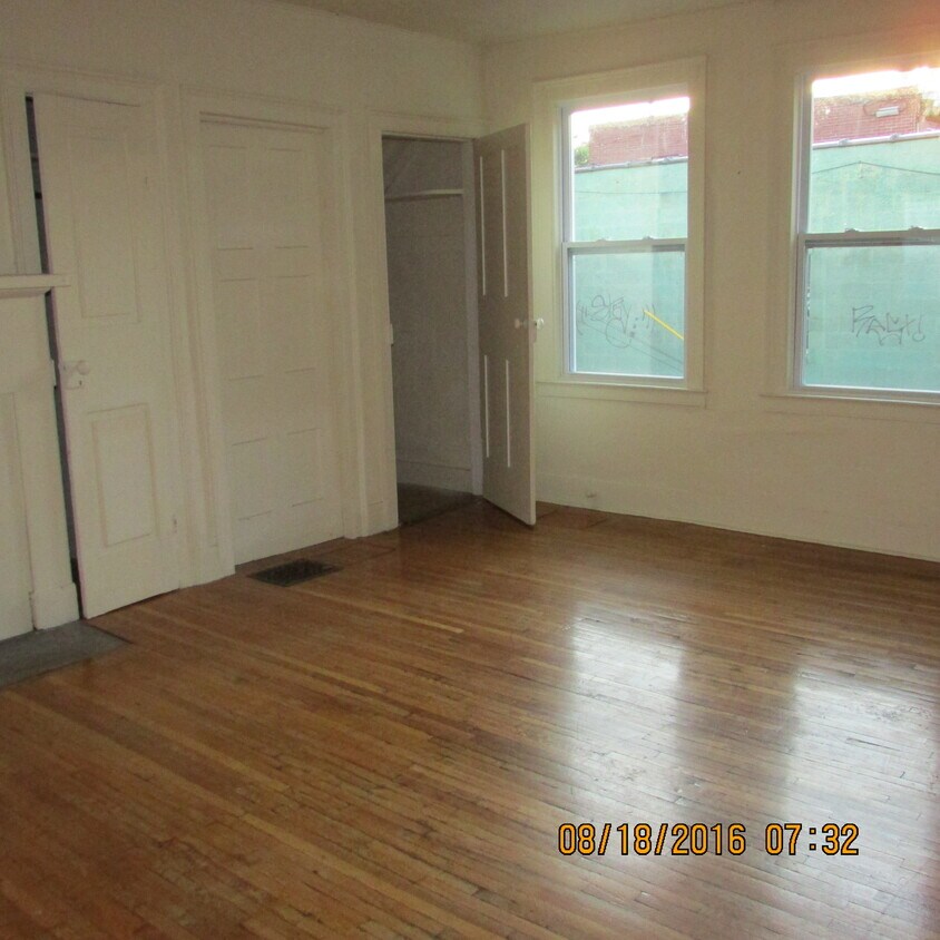 16 Eagle St, Fredonia, NY 14063 Apartments in Fredonia, NY