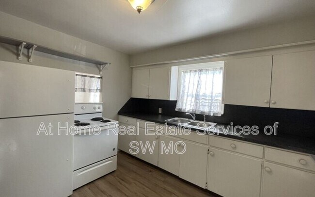 Foto del edificio - 2125 W Nichols St