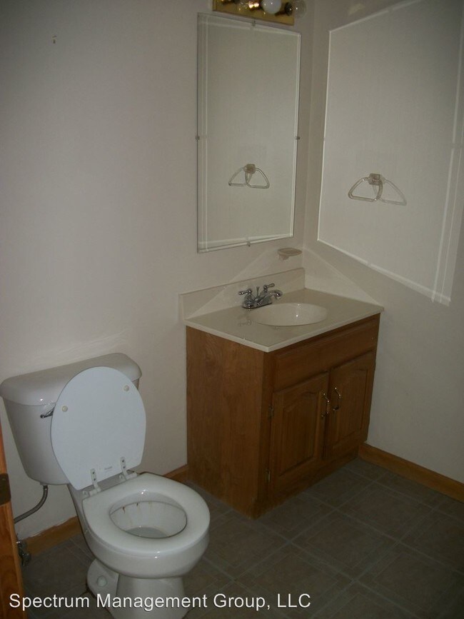 2 br, 0.5 bath House 695 Parkway House for Rent in Morristown, TN