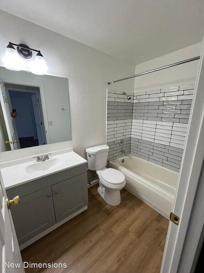 Foto del edificio - 2 br, 1 bath House - 1040 Baywood Drive Un...
