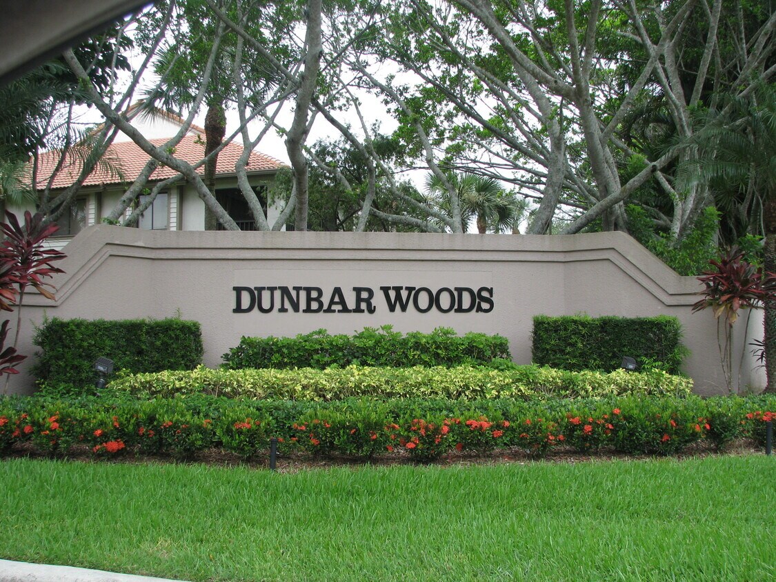 Foto principal - 1101 Duncan Cir