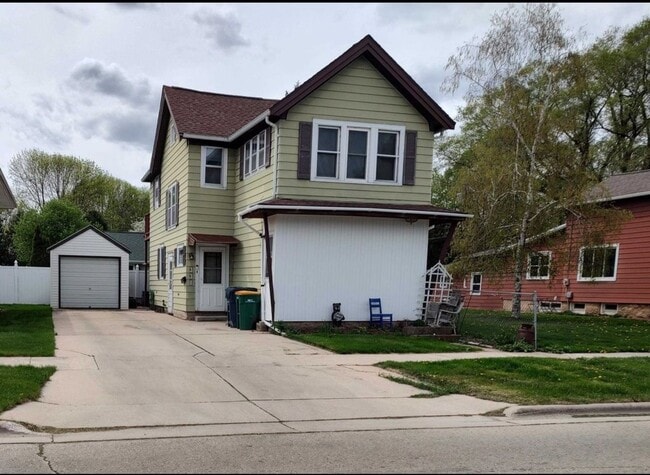 Building Photo - 338 Ellis St