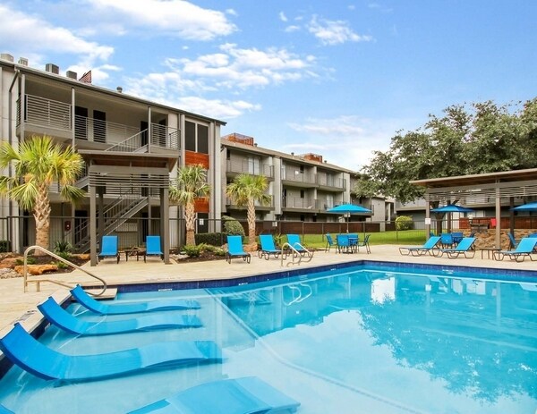 Foto principal - 3800 on Portland Apartments