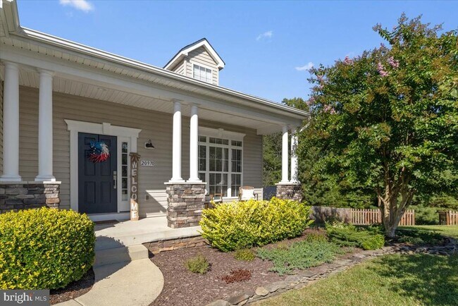 Foto del edificio - 20970 Branchwood Ct