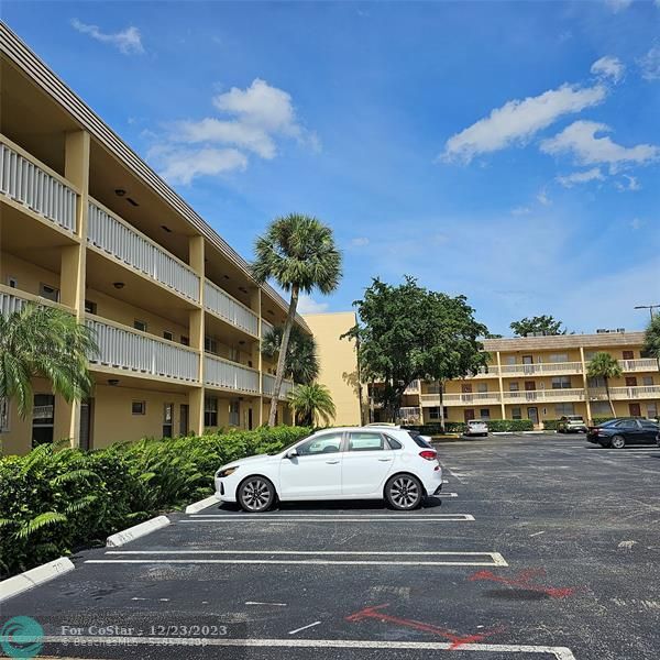 5980 NW 64th Ave Unit 108, Tamarac, FL 33319 Condo for Rent in