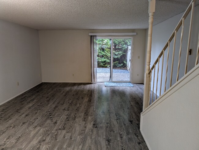 Foto del edificio - 4617 80th St NE