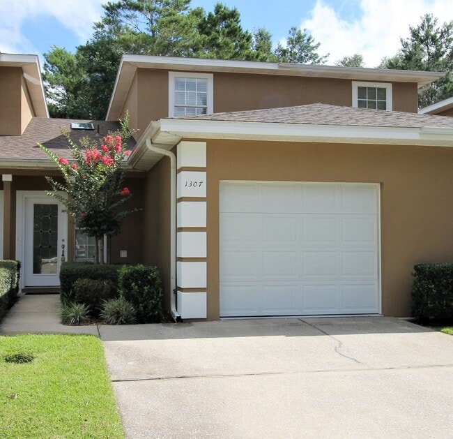 Foto del edificio - Townhome in Bluewater Bay