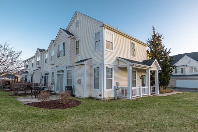 Building Photo - 4574 Half Moon Dr