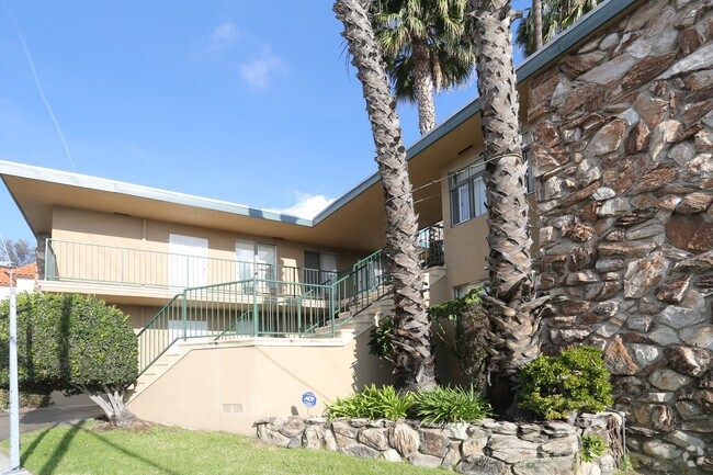 Foto del edificio - 10535 National Blvd
