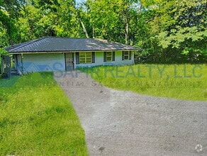 Building Photo - 2480 Brevard Dr