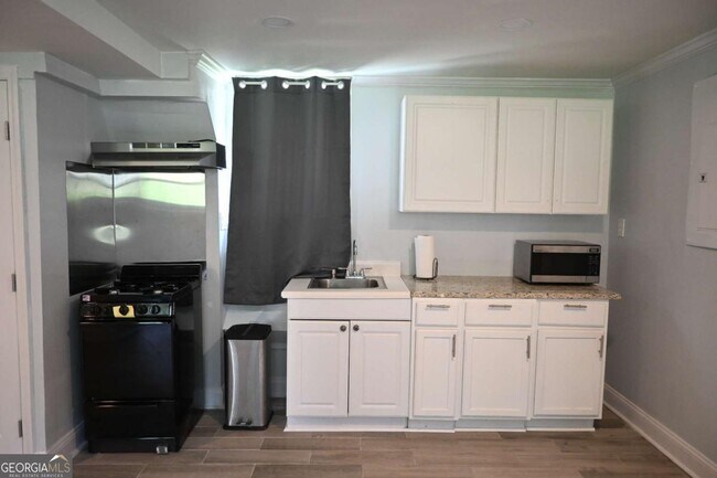 Foto del edificio - 994 Overbrook Cir