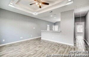 Foto del edificio - 1214 Chalmers Ave