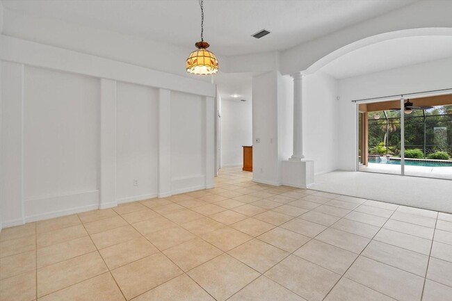 Building Photo - 235 Petrel Trail