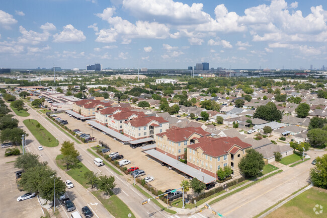 Aerial Photo - Wilcrest Garden Condominiums