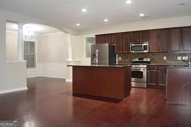 Foto del edificio - 3587 Archgate Ct