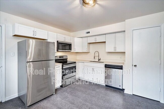 Foto del edificio - 4515 Forest Hill Ave