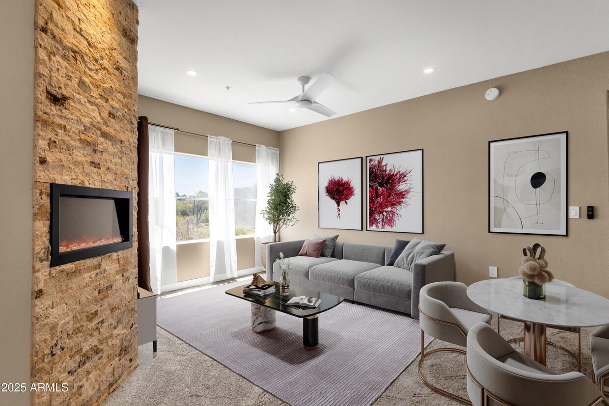 Primary Photo - 13700 N Fountain Hills Blvd