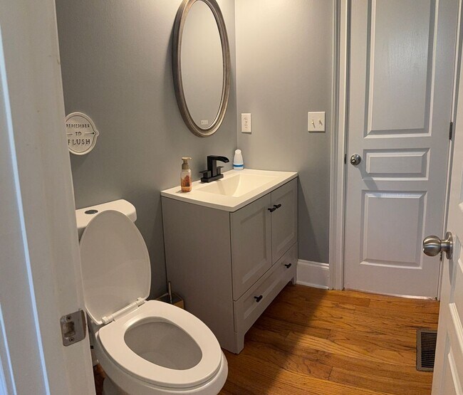 Foto del edificio - 4 BED/2 BATH PRIVATE DECATUR ESTATE FOR LE...