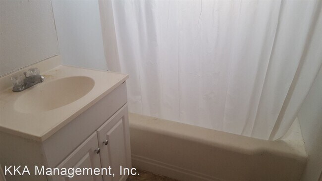 Building Photo - 2 br, 1 bath House - 1504 SW Maple Ave