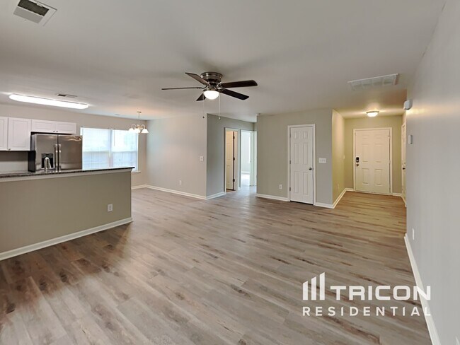 Building Photo - 18 Cockle Bell Circle Elgin SC