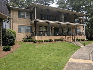 Building Photo - 851 Vestavia Villa Ct