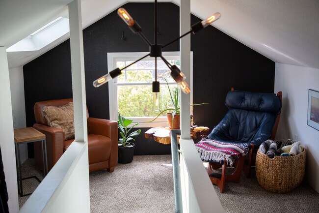 Foto del edificio - 1682 S 40th St