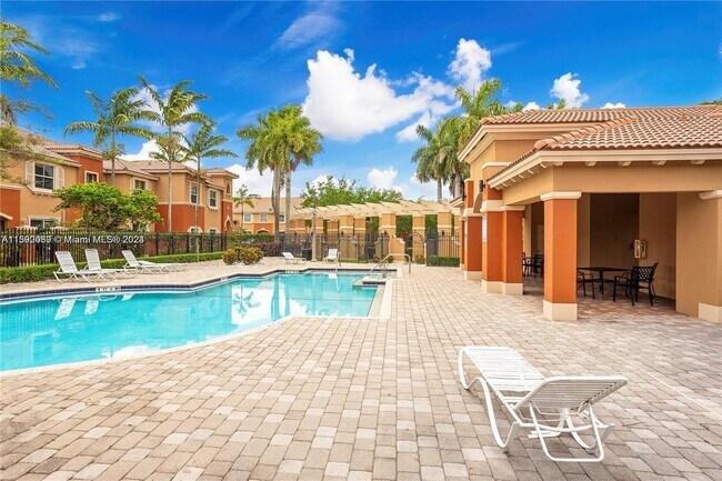 Foto del edificio - 2641 SW 120th Terrace