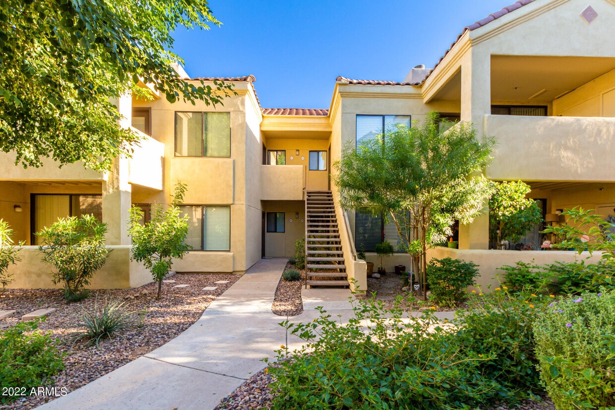 7575 E Indian Bend Rd Unit 2036, Scottsdale, AZ 85250 Apartment for