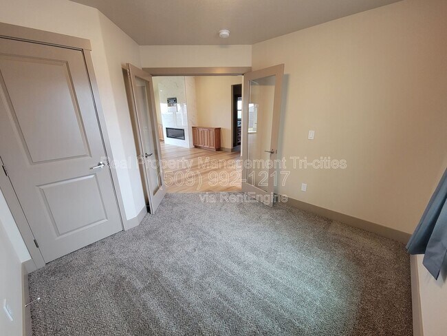 Foto del edificio - 10509 Silverbright Dr