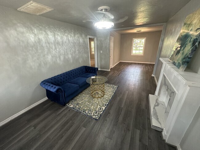 Foto del edificio - 2517 NW 38th St