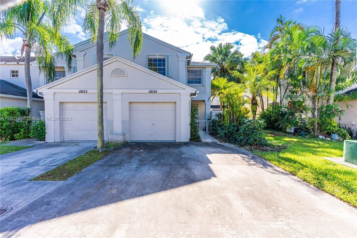 Primary Photo - 3 br, 2.5 bath House - 11824 SW 99th St