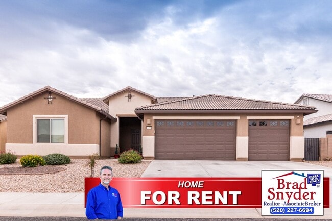 Executive home in The Estates at Holiday! ... - Executive home in The Estates at Holiday! ...